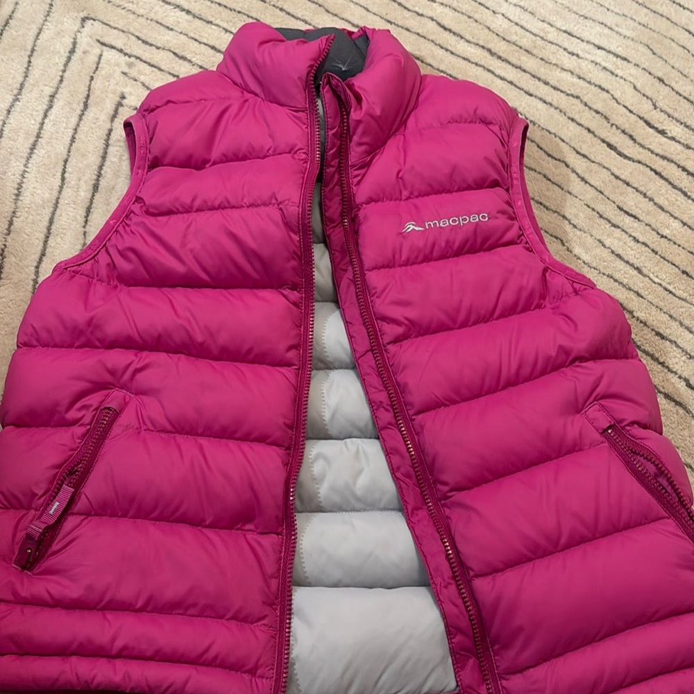 Kids MacPac vest with interior pocket and duck down filling